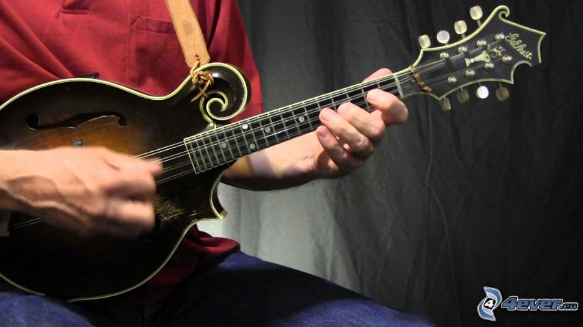 hra na mandolíne