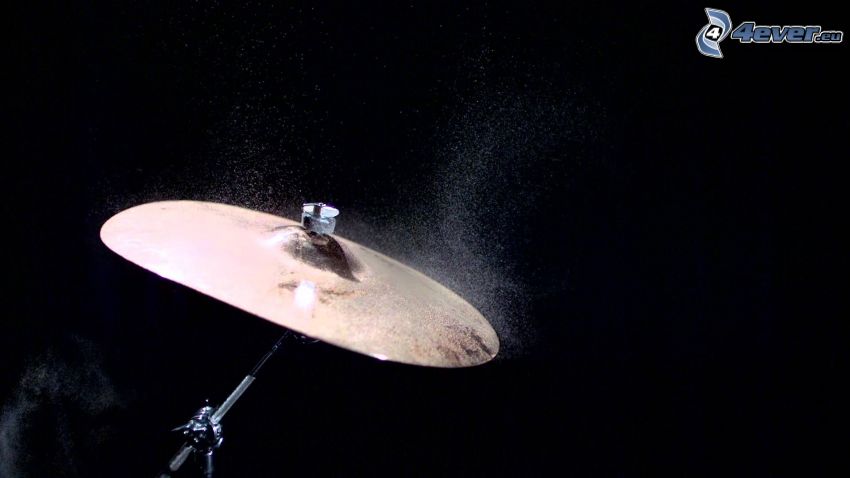cymbal, drops of water