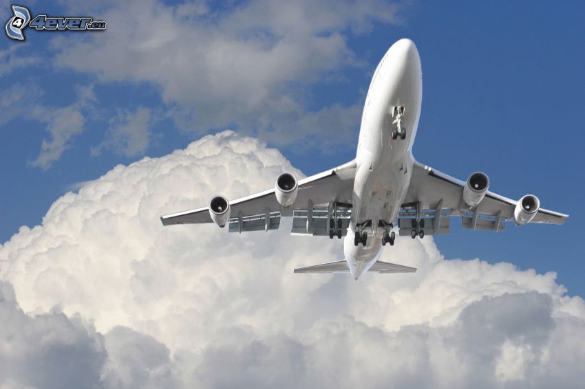 Boeing 747, cloud