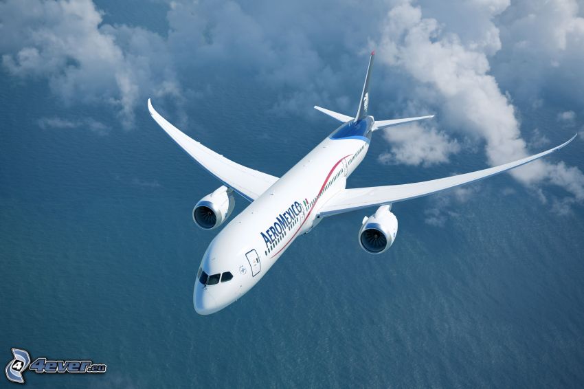 Boeing 787 Dreamliner, clouds, sea