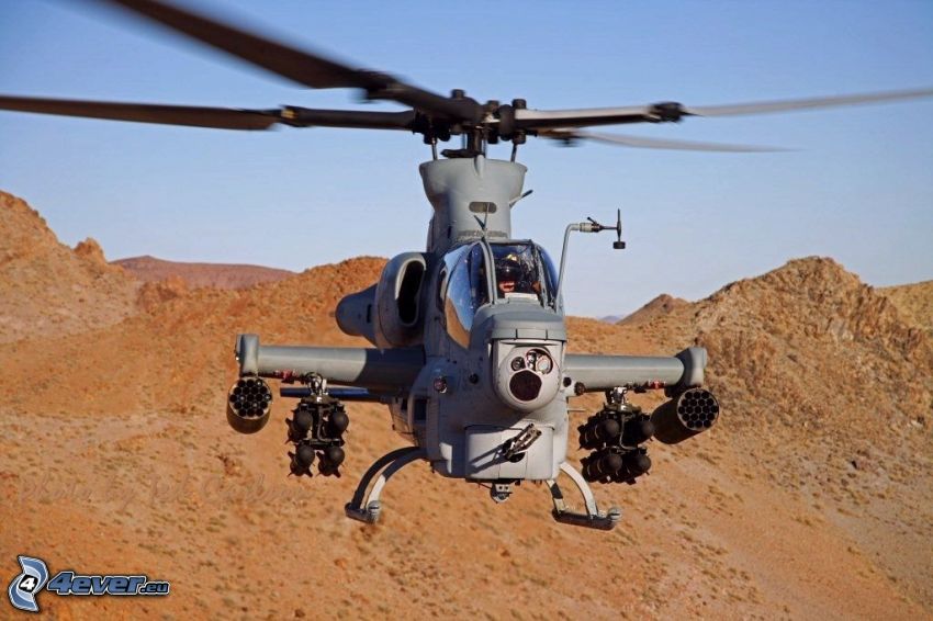 AH-1Z Viper, military helicopter