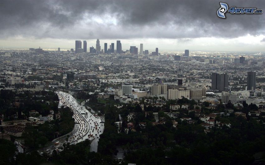 Los Angeles, dark clouds