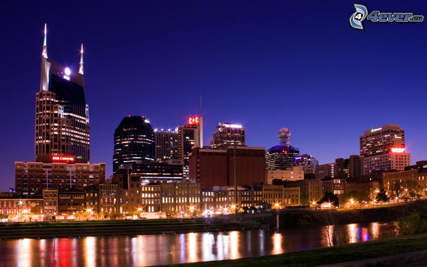 Nashville, night city