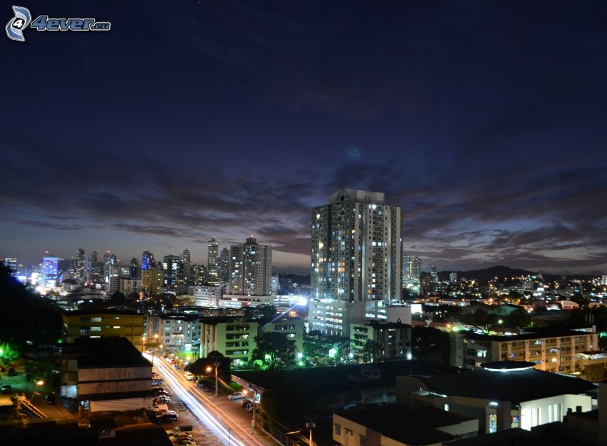Panama, night city