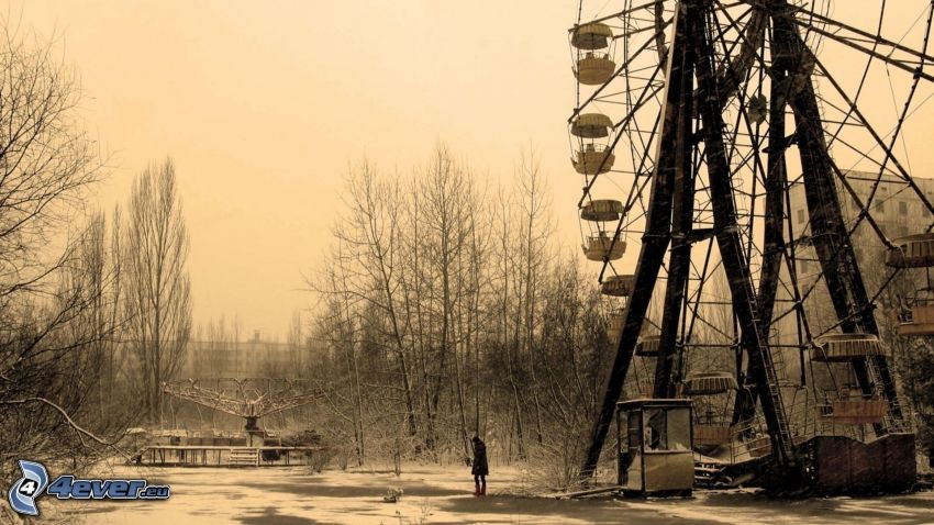Prypiat, Chernobyl, ferris wheel