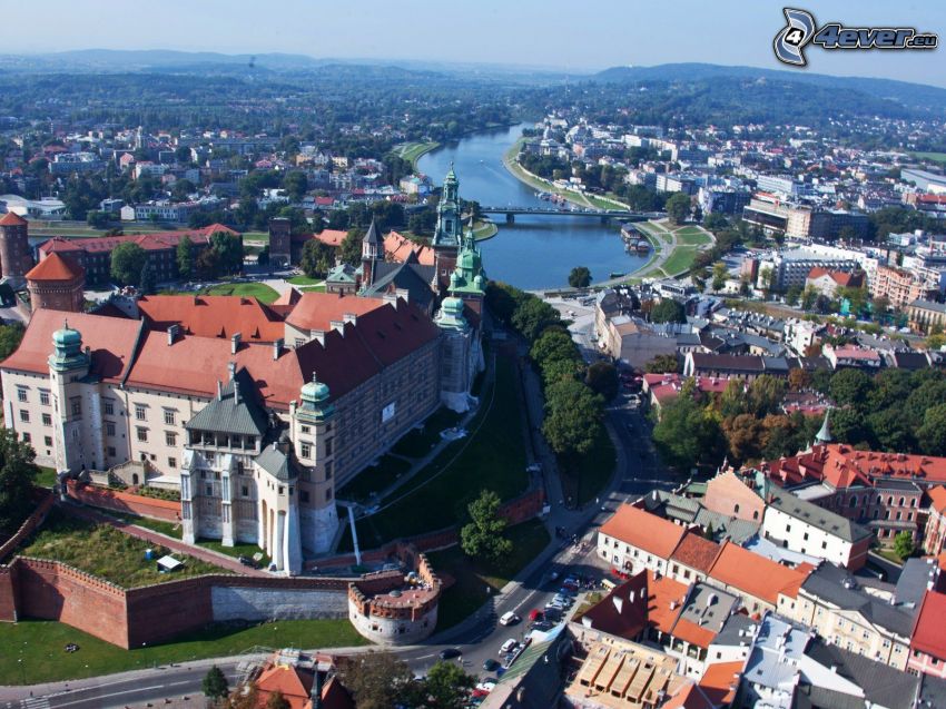 Wawel castle, Kraków, River, aerial view