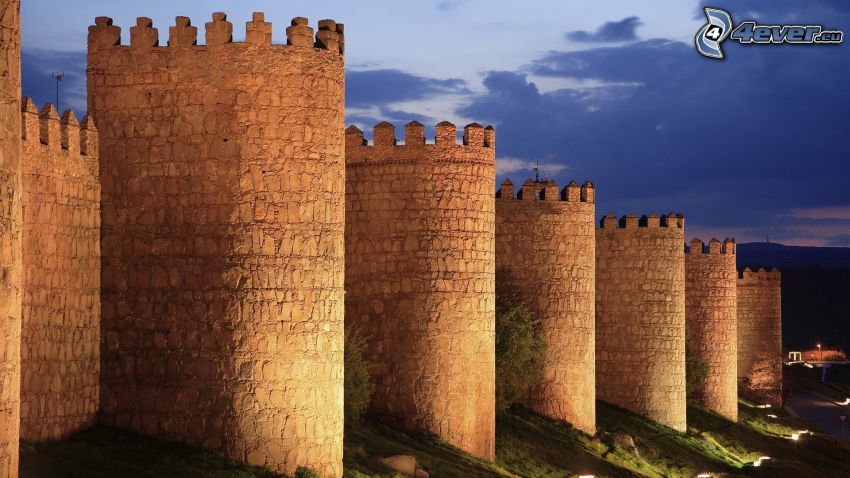 Ávila, walls