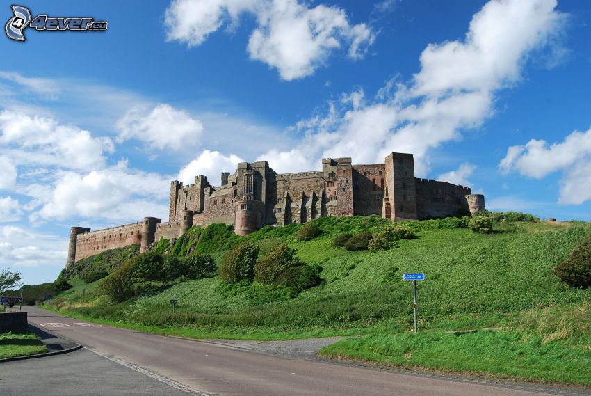 Bamburgh castle, road