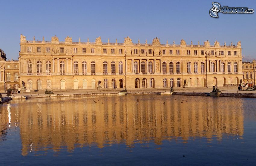 Castle Versailles, lake, reflection