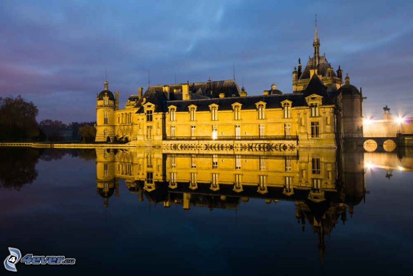 Château de Chantilly, evening, lake, reflection