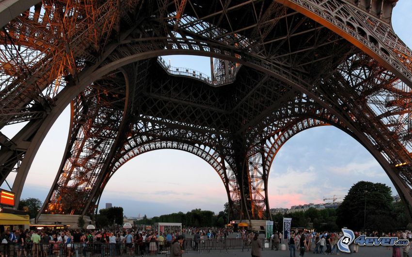 Eiffel Tower, people