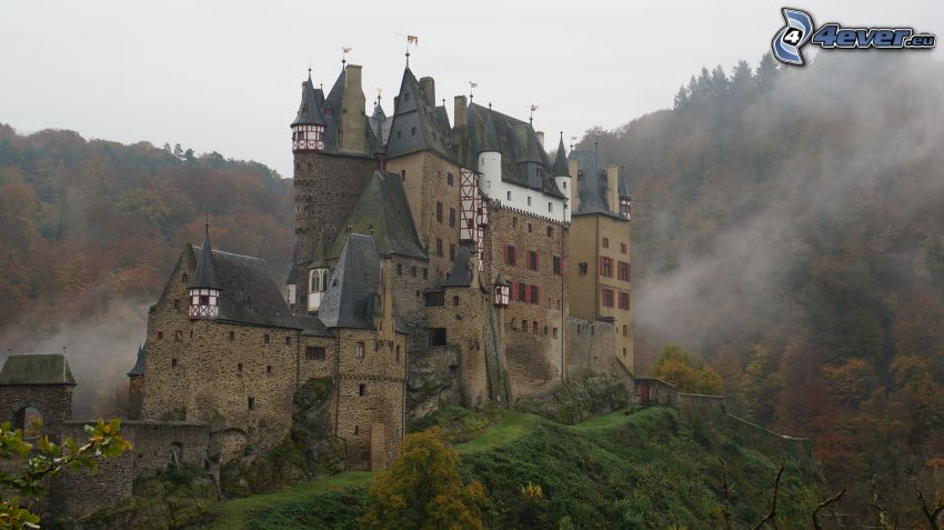 Eltz Castle, steam