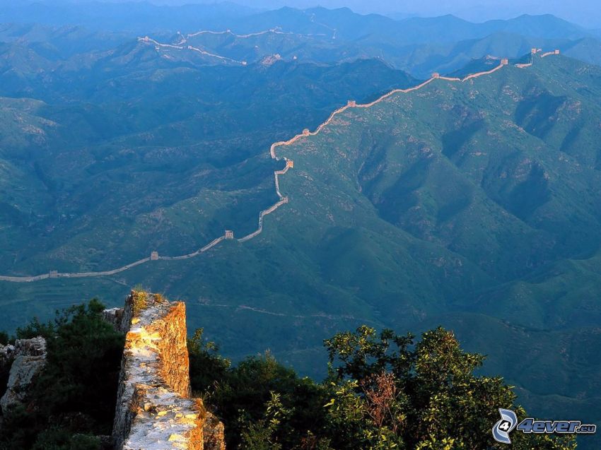 Great Wall of China, hills