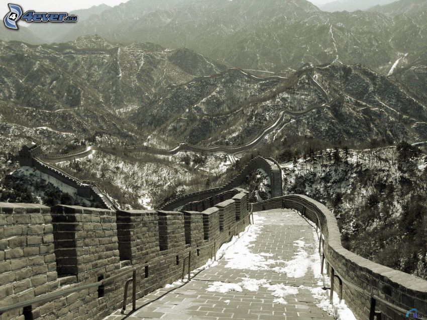 Great Wall of China, snow, mountains, black and white photo