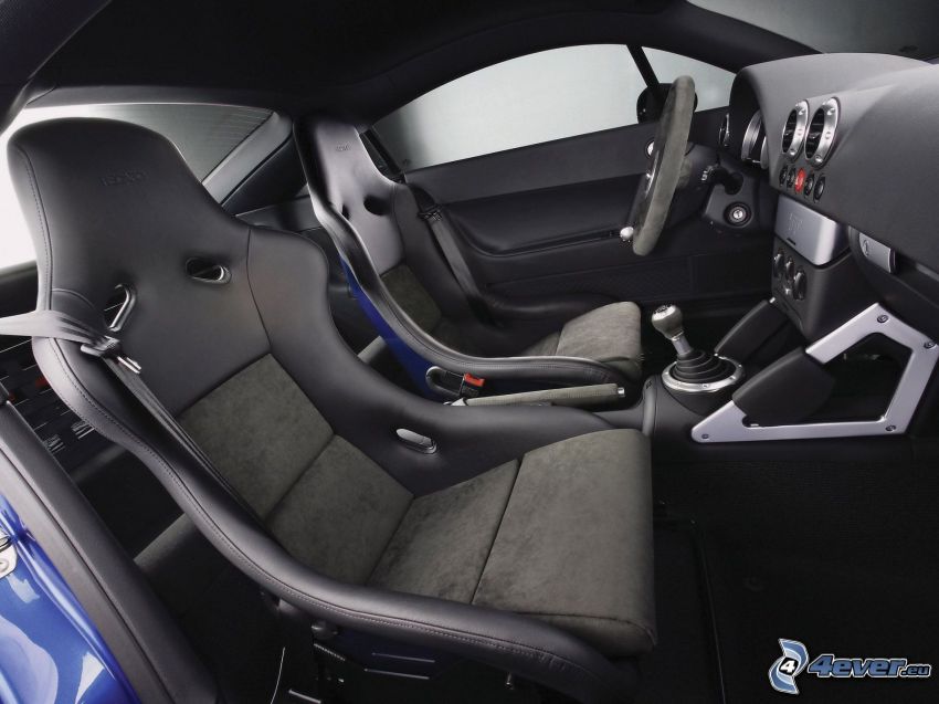 Audi TT, interior