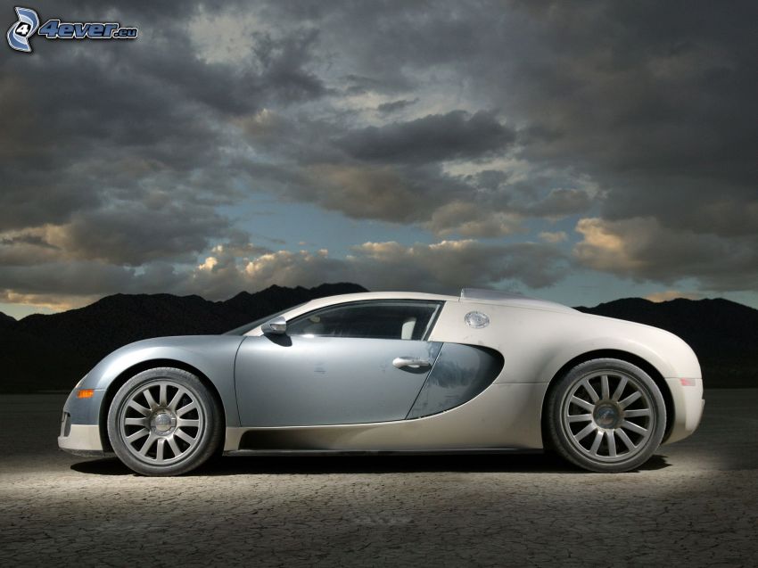 Bugatti Veyron, clouds