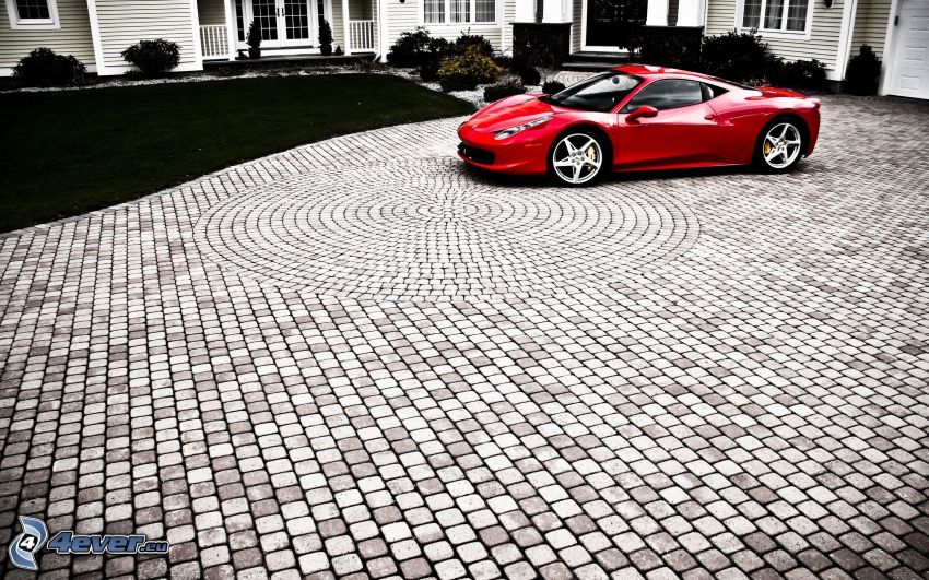 Ferrari 458 Italia, pavement