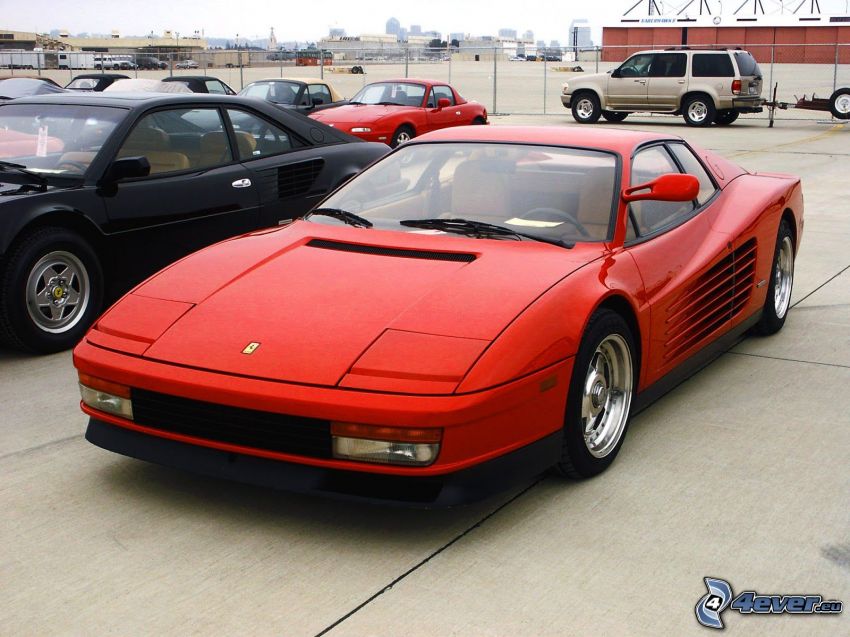 Ferrari TR, car park