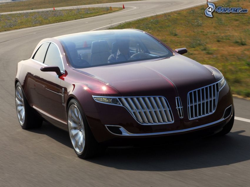 Lincoln MKR, road curve