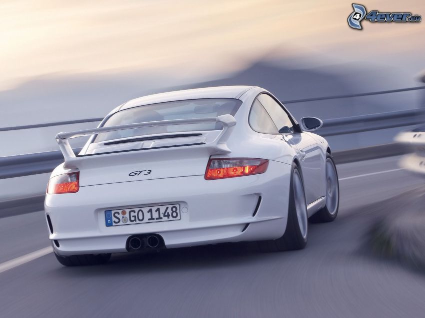 Porsche 911 GT3, road curve, speed