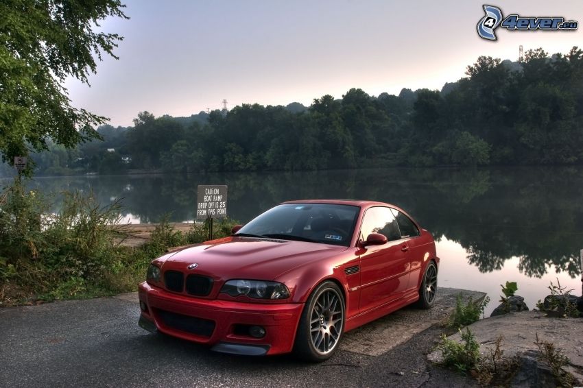 BMW M3, lake