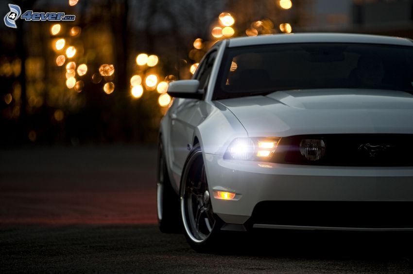 Ford Mustang, headlight