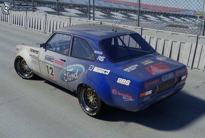 Ford Escort, oldtimer, wire fence