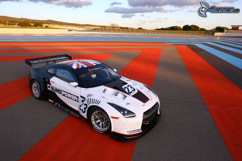 Nissan GTR, racing car, racing circuit