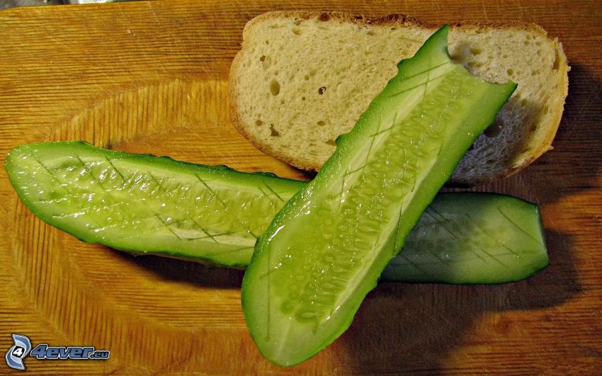 bread, cucumber