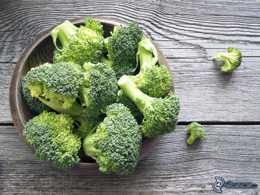 broccoli, bowl, wood