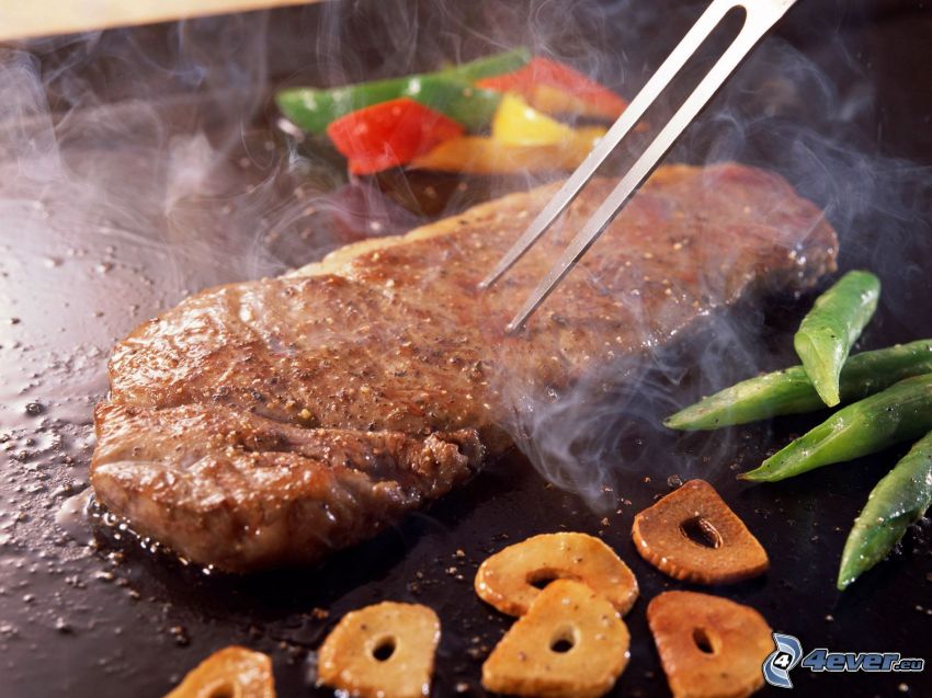 grilled meat, vegetables