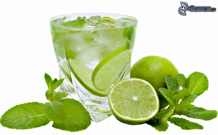 mojito, limes, mint leaves, ice cubes