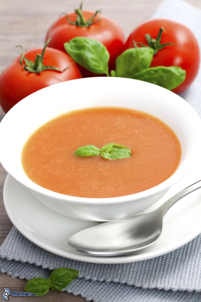 tomato soup, tomatoes, spoon