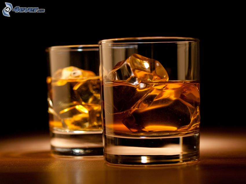 whisky with ice