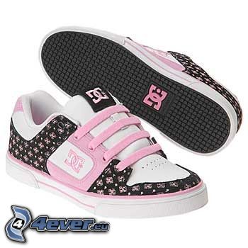 DC Shoes, sneakers
