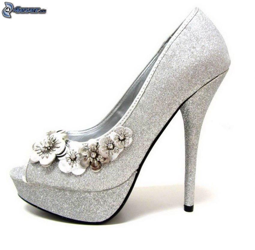 silver pumps, pumps with bow, flowers, glittery pumps