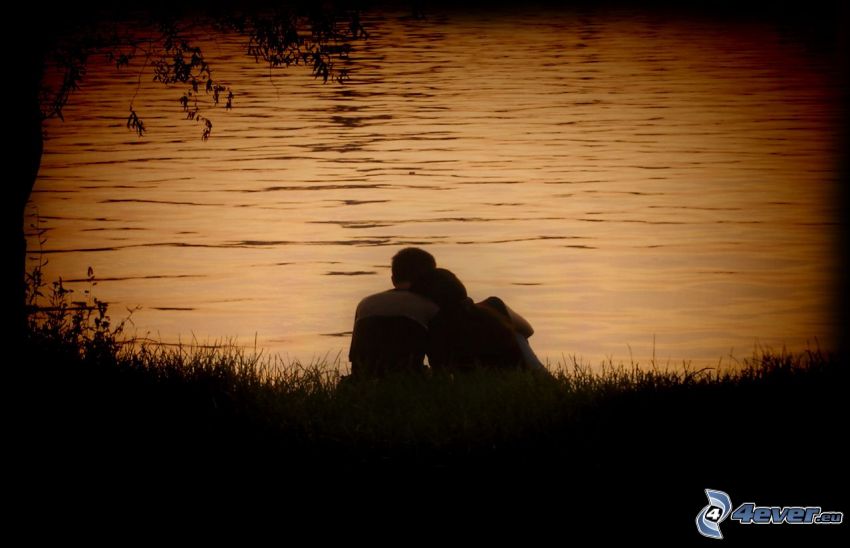 couple at the lake