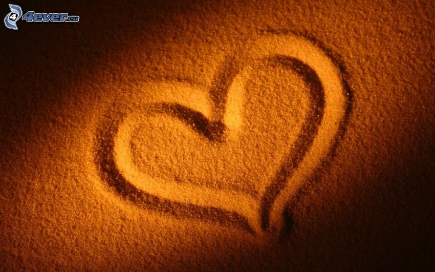 heart, sand