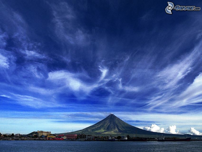 Mount Mayon, Philippines, clouds, sea