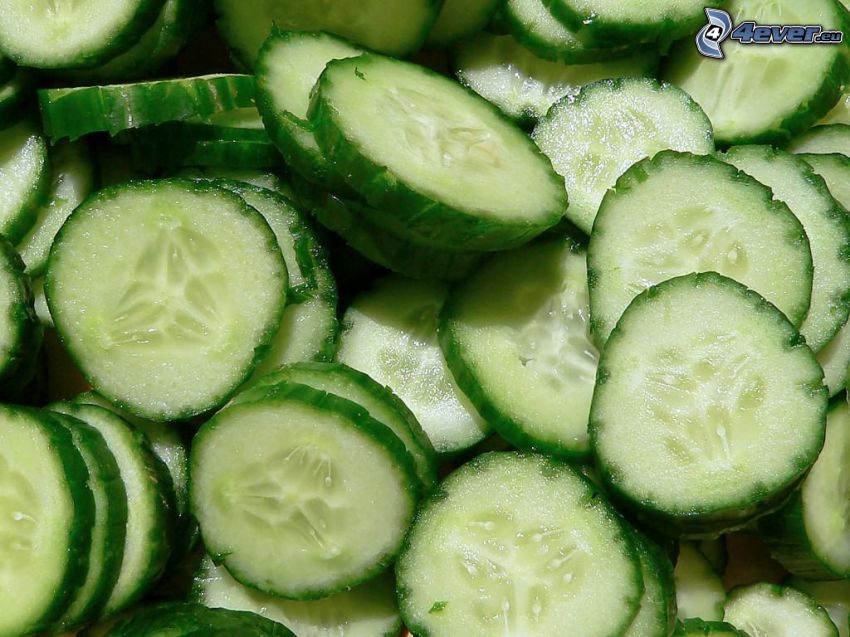 cucumbers circles