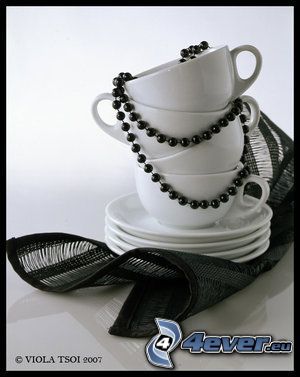 cups, necklace