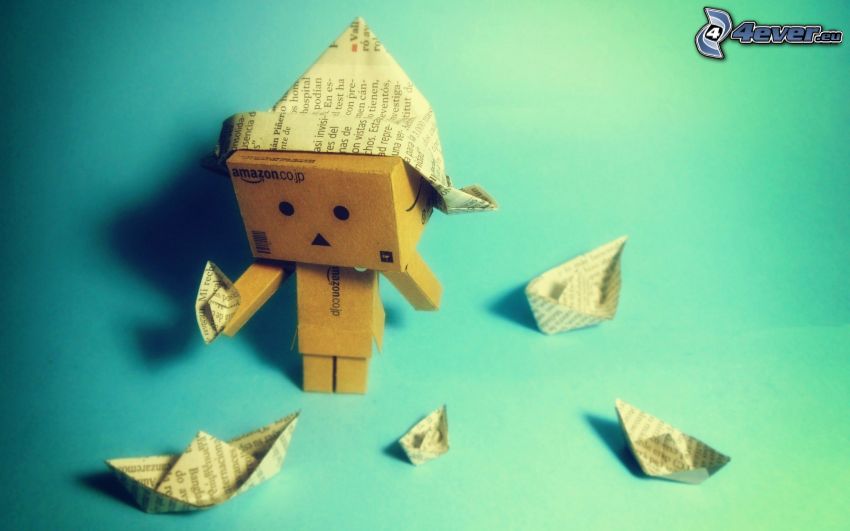 paper robot, paper boat