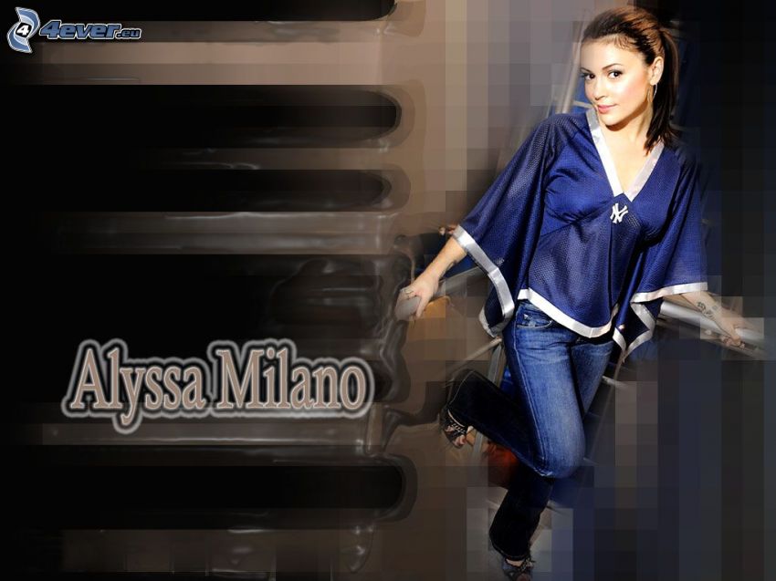 Alyssa Milano, actress, Phoebe, witches, Charmed, brown-haired woman, jeans, T-shirt