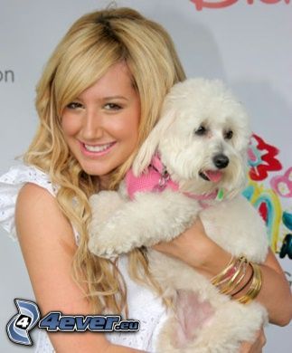 Ashley Tisdale, white dog