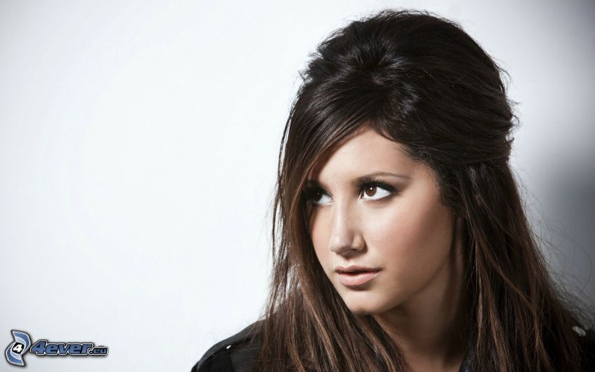 Ashley Tisdale