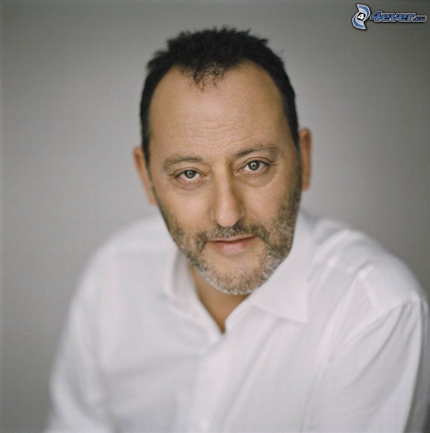 Jean Reno, smile