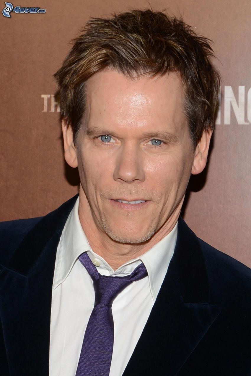 Kevin Bacon, man in suit