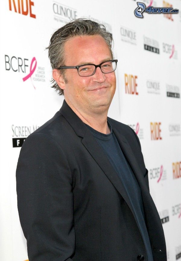 Matthew Perry, smile, man with glasses
