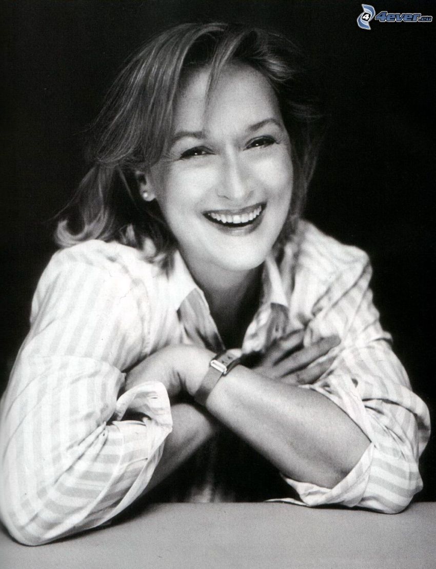 Meryl Streep, smile, black and white photo
