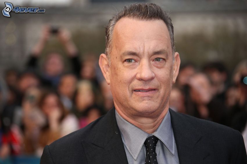 was tom hanks a voice actor in call of duty world war ii